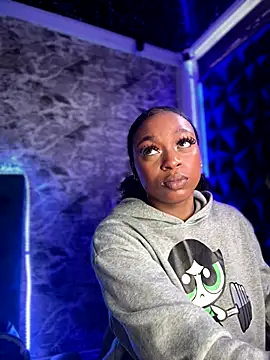 Melany Williams online show from November 2025 01:15:02 PM