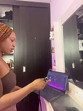 Melany Williams online show from May 2026 02:44:02 PM