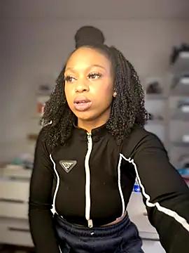 Melany Williams online show from November 2025 05:17:02 PM