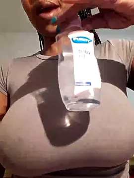 realsquirter online show from September 2025 08:10:02 AM