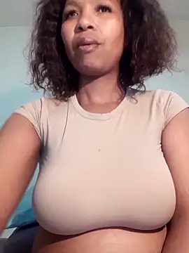 realsquirter online show from December 2025 06:44:02 PM