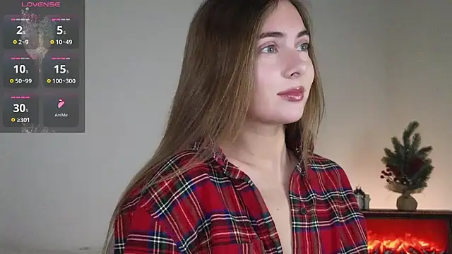 chloi hes online show from December 2025 01:37:02 PM