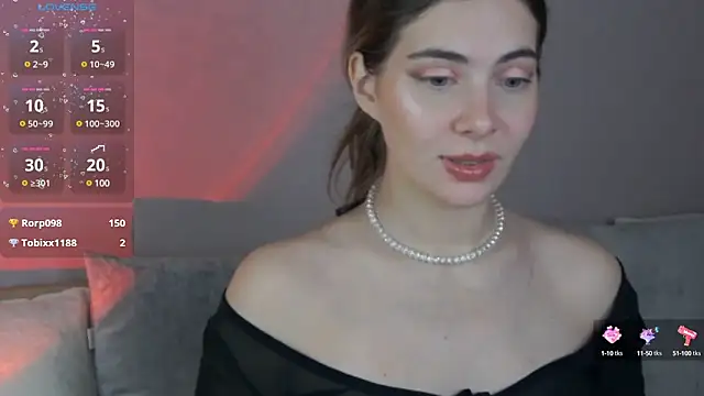 chloi hes online show from December 2024 12:52:01 PM