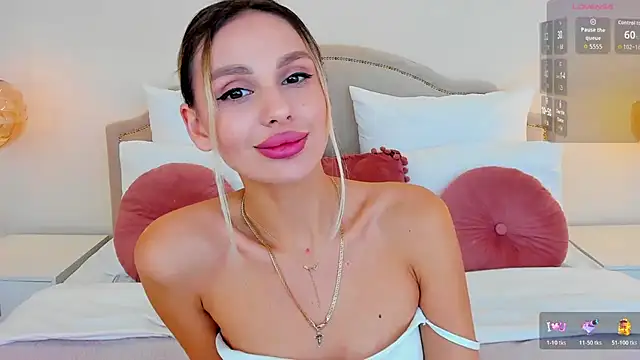 MissLoou online show from November 2025 06:18:02 AM