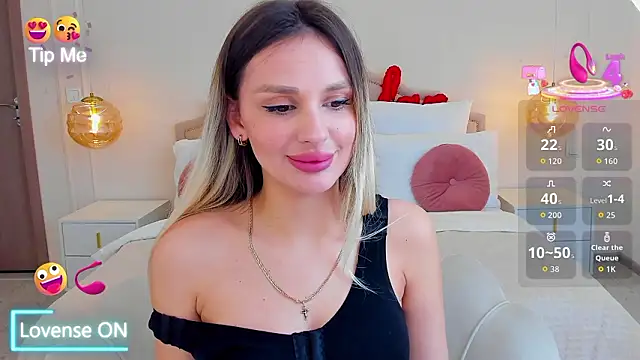 MissLoou online show from March 2026 06:17:01 AM