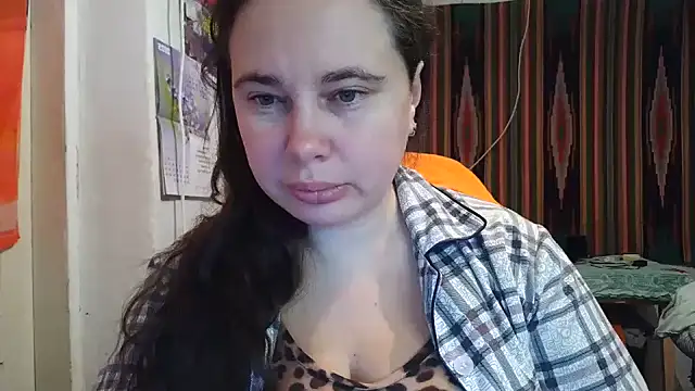 Cora Maro online show from October 2025 09:28:02 PM