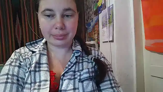 Cora Maro online show from October 2025 09:16:02 PM