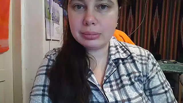 Cora Maro online show from October 2025 10:32:01 PM