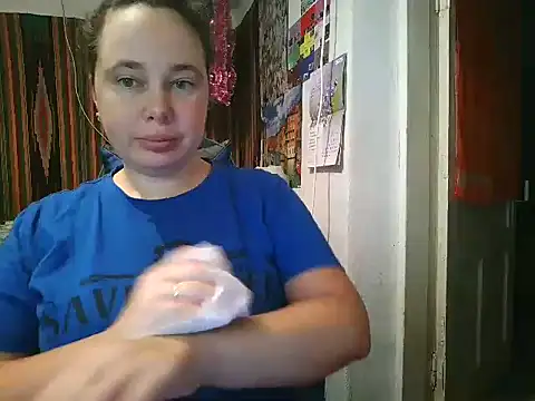 Cora Maro online show from September 2025 10:20:02 PM