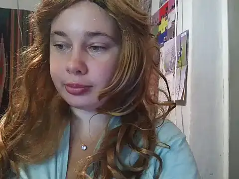 Cora Maro online show from September 2025 02:05:01 PM