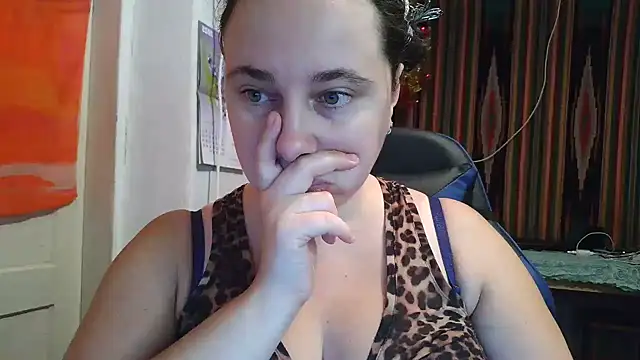 Cora Maro online show from October 2025 12:51:01 PM