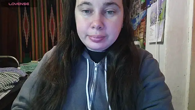 Cora Maro online show from October 2025 09:44:01 AM