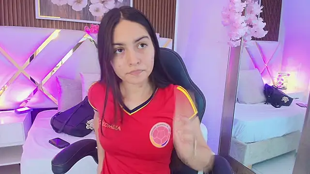 Emelie Ch1 online show from July 2026 12:06:02 AM