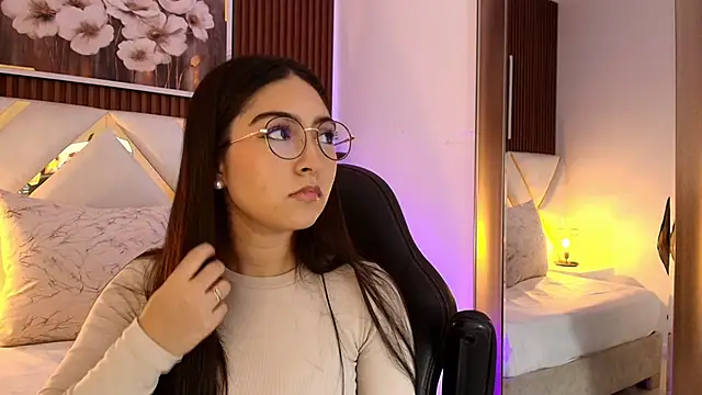 Emelie Ch1 online show from January 2026 03:10:01 AM