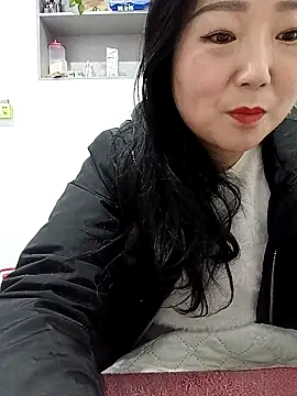 Snapshot of AHL756 chatting on February 2025 05:59:01 AM AHL756 online show from February 2025 05:59:01 AM