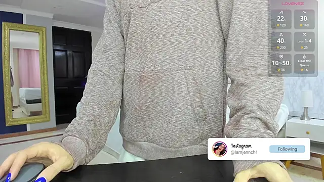 Snapshot of charolbruce_1 chatting on November 2025 11:58:02 AM charolbruce 1 online show from November 2025 11:58:02 AM