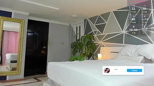 Snapshot of charolbruce_1 chatting on October 2025 12:48:01 PM charolbruce 1 online show from October 2025 12:48:01 PM