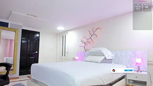 charolbruce 1 online show from March 2026 11:55:02 AM