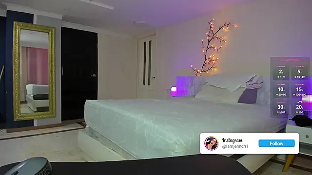 Snapshot of charolbruce_1 chatting on December 2025 12:37:01 PM charolbruce 1 online show from December 2025 12:37:01 PM