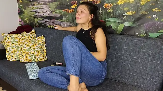 MadameDeFeu online show from October 2025 12:29:01 PM