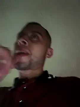 Mich Stev9524 online show from November 2025 10:34:02 PM