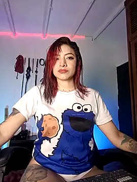 TAFITASLAVE online show from November 2025 12:42:02 AM