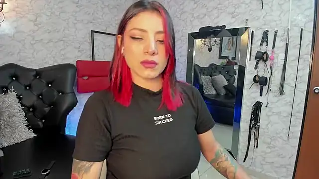 TAFITASLAVE online show from June 2026 05:50:01 PM