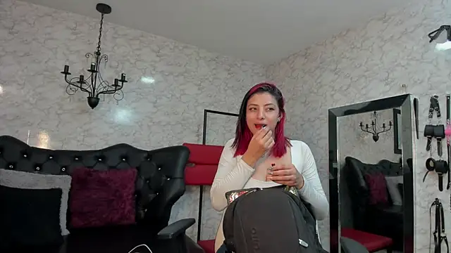 TAFITASLAVE online show from June 2026 10:37:01 PM
