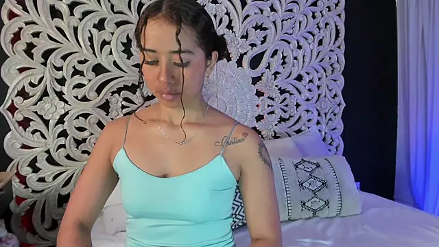 Ammy nova online show from April 2026 08:04:02 PM