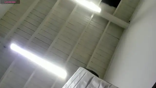 AbigailWilliams  online show from November 2025 11:14:02 AM