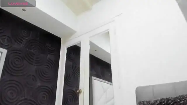 AbigailWilliams  online show from November 2025 11:05:01 AM