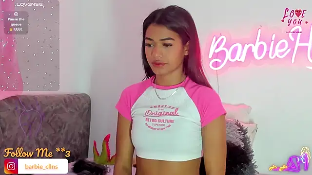 BarbieHotLaura online show from October 2025 01:34:01 PM