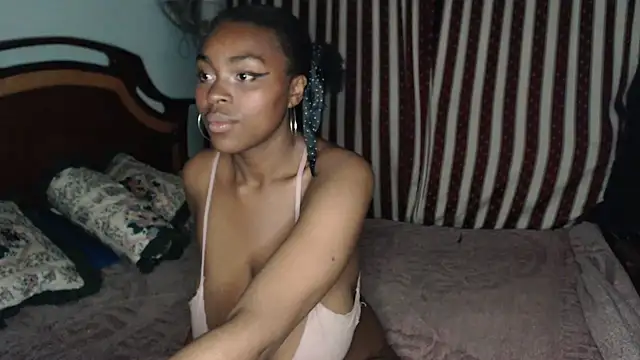 Snapshot of lyssyhorny chatting on March 2026 02:01:01 AM lyssyhorny online show from March 2026 02:01:01 AM