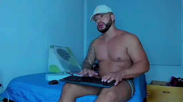 ToonyDee online show from November 2025 04:46:02 AM