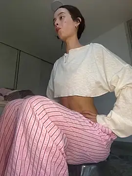 salome-brown online show from February 2026 11:04:01 PM