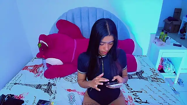 charlotte 0309 online show from December 2025 11:06:02 PM