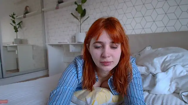 Kotis Foxy online show from February 2025 11:55:02 AM