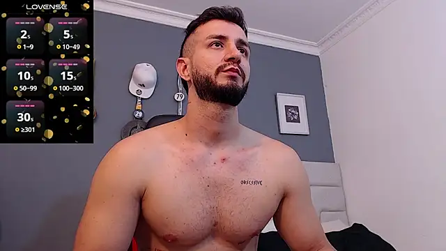 Snapshot of AndyBlass chatting on November 2025 12:03:01 AM AndyBlass online show from November 2025 12:03:01 AM