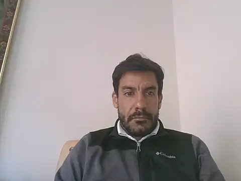 elkike1980 online show from May 2026 01:52:01 PM