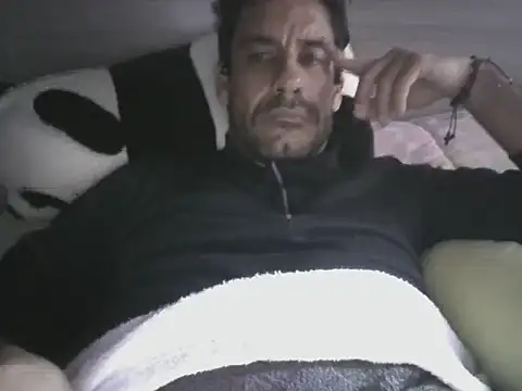 elkike1980 online show from May 2026 10:51:02 AM