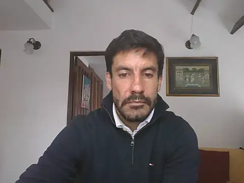 elkike1980 online show from May 2026 04:25:01 PM
