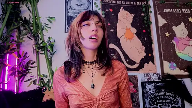 Nyx nayla online show from March 2026 07:35:01 PM