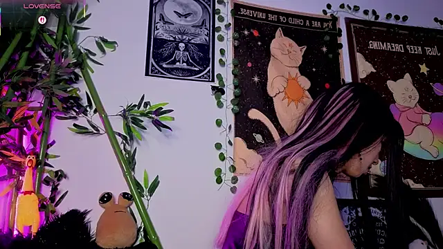 Nyx nayla online show from February 2026 08:06:01 AM