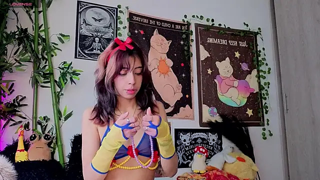 Nyx nayla online show from March 2026 06:48:01 PM