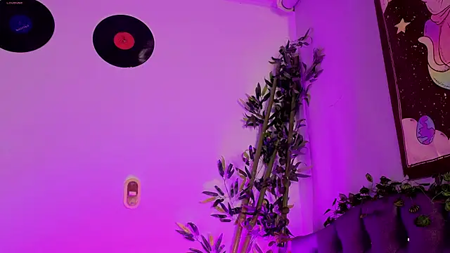 Nyx nayla online show from January 2026 07:01:01 AM