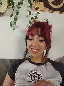 Nyx nayla online show from November 2025 10:19:01 PM