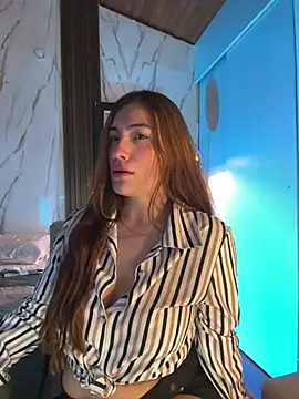emmily d online show from June 2026 06:50:01 PM