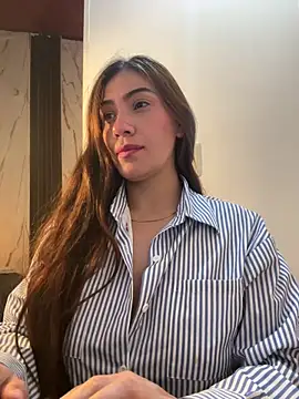 Snapshot of emmily_d chatting on May 2026 03:00:02 AM emmily d online show from May 2026 03:00:02 AM