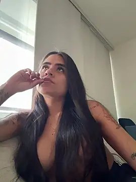 penelopesexx online show from February 2026 04:40:02 PM