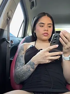 penelopesexx online show from October 2025 09:37:01 PM